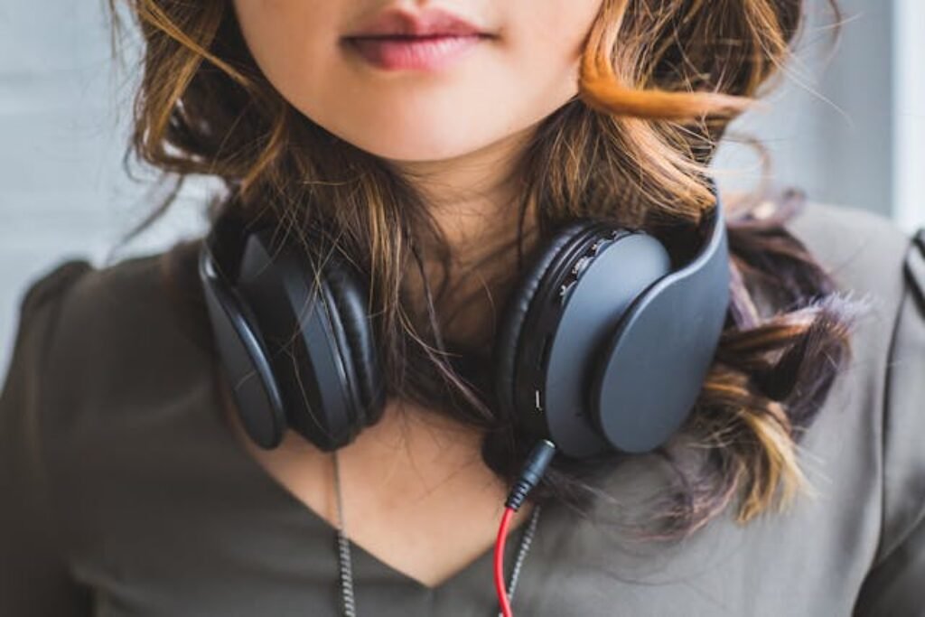 Choosing the right headphones involves understanding the features that truly impact your listening experience - Dealibrium