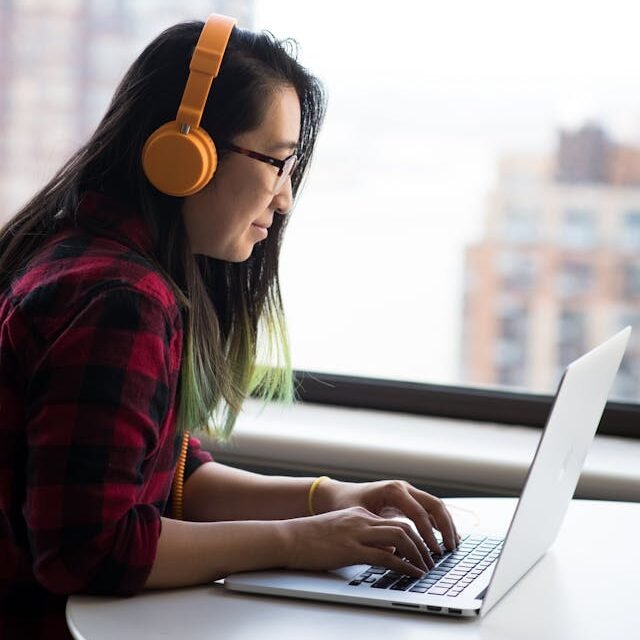 Frequently Asked Questions (FAQ) About Headphone Features - Dealibrium