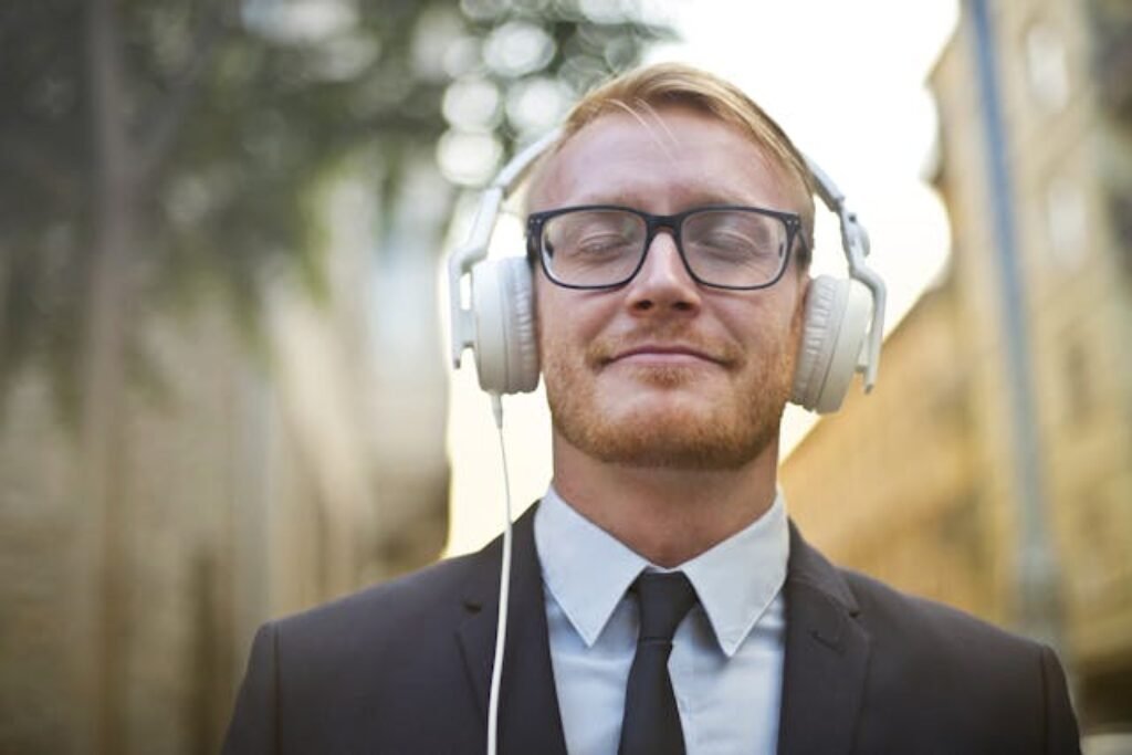 How Driver Size Affects the "Big Speaker Sound" Experience - Dealibrium