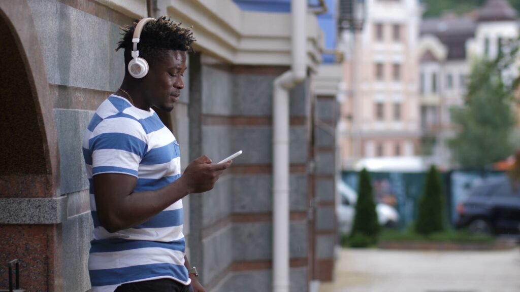 Microphone Quality: Be Heard Loud and Clear, Every Time - Dealibrium