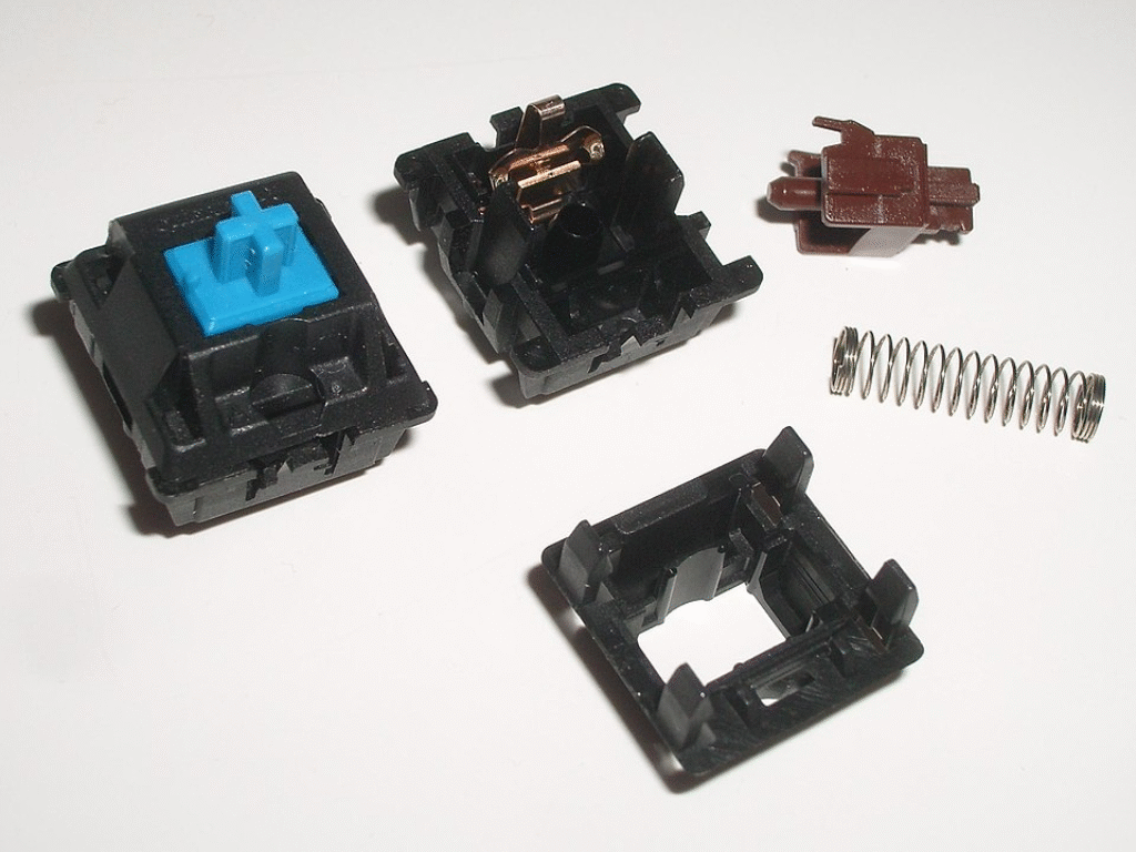 The internal components of a mechanical keyboard switch - Dealibrium