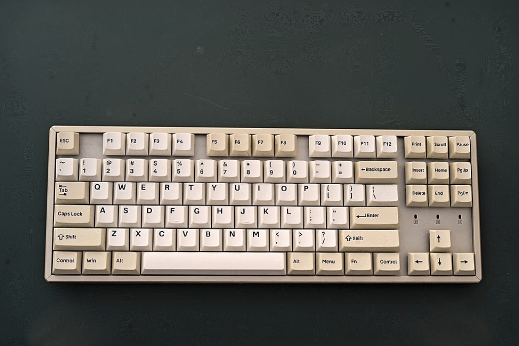The Look and Feel: Everything You Need to Know About Keycaps - Dealibrium