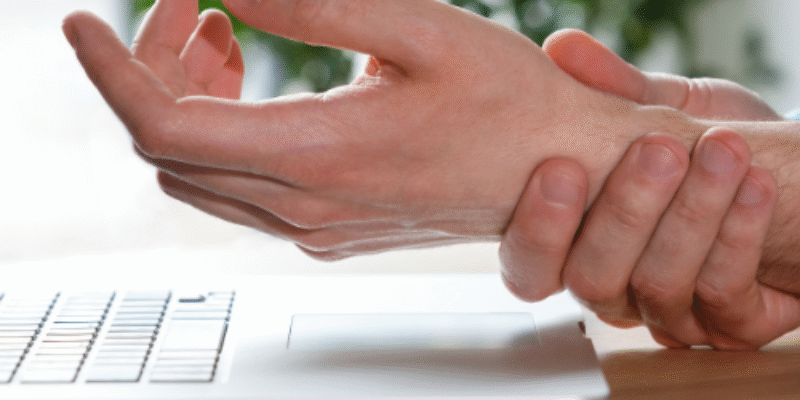 Keyboards for Wrist Pain & Carpal Tunnel: The Ultimate Guide